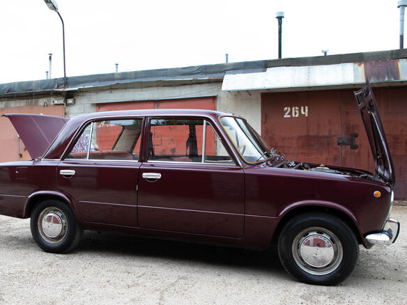 1971 Lada (ВАЗ) 2101, пурпурный, 1800000 рублей - вид 23