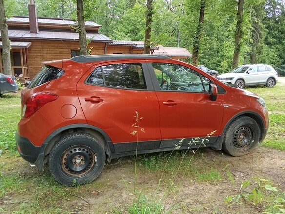 2014 Opel Mokka I, оранжевый, 1100000 рублей - вид 6