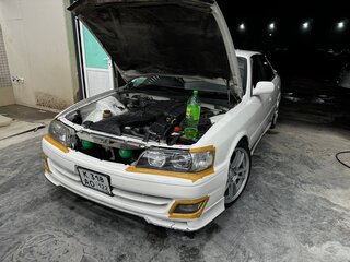 1999 Toyota Chaser VI (X100) Рестайлинг, белый, 1090000 рублей, вид 5