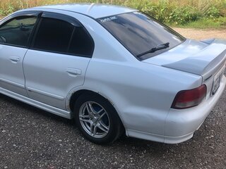 2000 Mitsubishi Galant VIII Рестайлинг, белый, 350000 рублей, вид 5