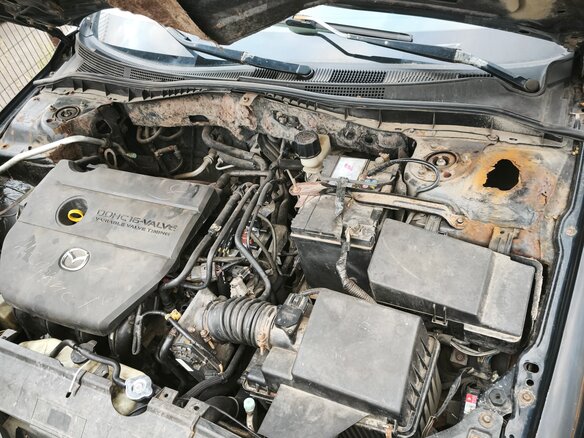 2006 Mazda 6 I (GG) Рестайлинг, чёрный, 100000 рублей - вид 5