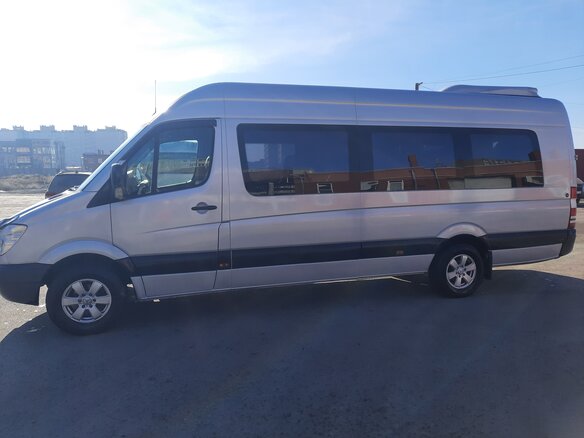 2007 Mercedes-Benz Sprinter, серебристый, 3000000 рублей - вид 2
