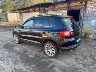 2010 Volkswagen Tiguan I, чёрный, 790000 рублей, вид 4