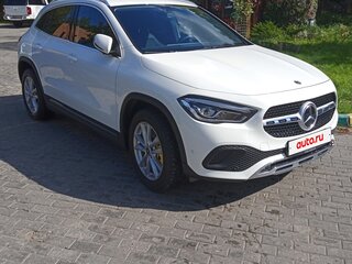 2020 Mercedes-Benz GLA 250 II (H247), белый, 4500000 рублей, вид 1