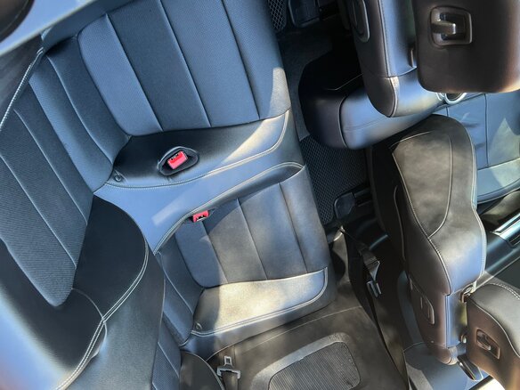 2018 Ford Mustang VI Рестайлинг, чёрный, 2400000 рублей - вид 14