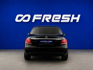 2016 Mercedes-Benz E-Класс 200 V (W213, S213, C238), чёрный, 2349099 рублей, вид 4