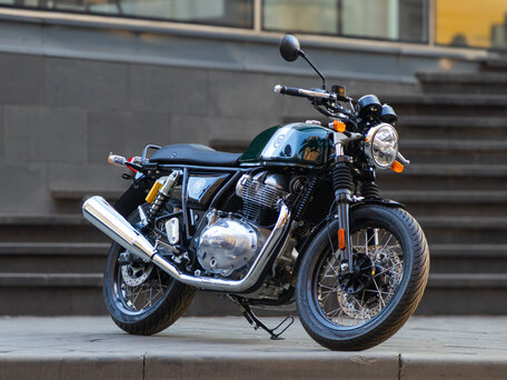 2025 Royal Enfield Continental GT, зелёный, 718000 рублей, вид 4