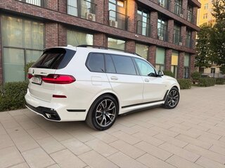 2020 BMW X7 30d I (G07), белый, 9999997 рублей, вид 5