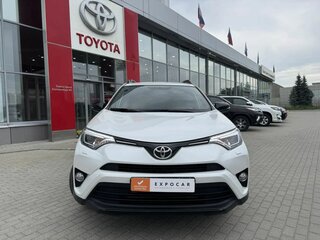 2019 Toyota RAV4 IV (XA40) Рестайлинг, белый, 2600000 рублей, вид 2