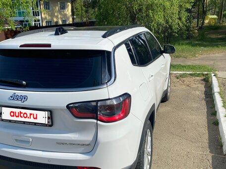 2021 Jeep Compass II, белый, 2200000 рублей, вид 3