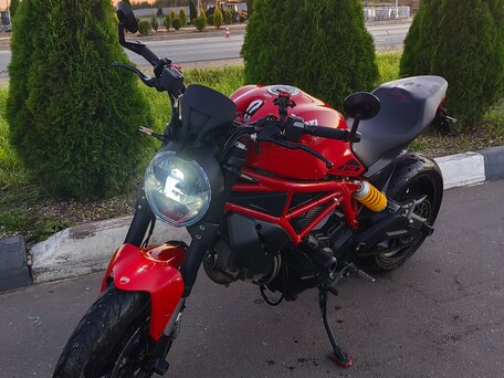 2019 Ducati Monster 797, красный, 780000 рублей, вид 3