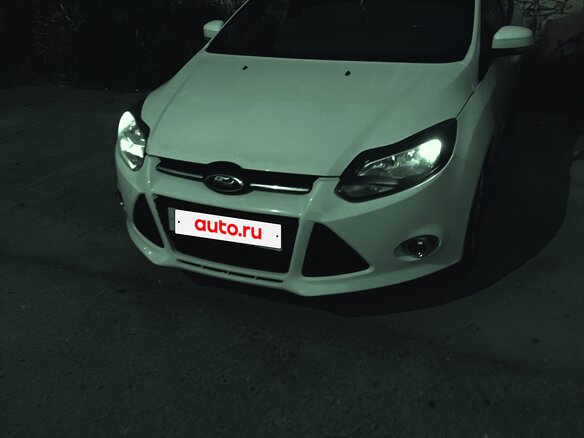 2012 Ford Focus III, белый, 630000 рублей - вид 1