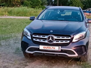 2018 Mercedes-Benz GLA 200 I (X156) Рестайлинг, синий, 3000000 рублей, вид 3