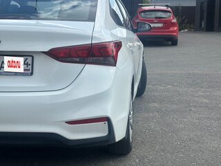 2017 Hyundai Solaris II, белый, 1150000 рублей, вид 5