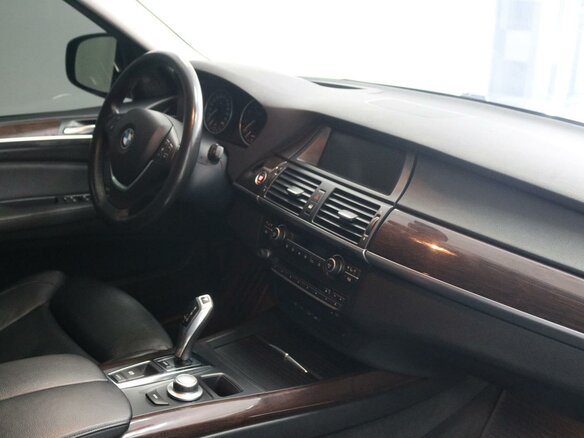 2009 BMW X5 30i II (E70), серый - вид 6