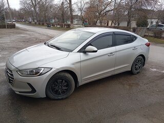 2017 Hyundai Elantra VI (AD), серый, 1300000 рублей, вид 2