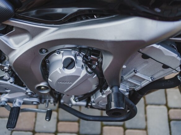 2004 Yamaha FZ6, серебристый, 450000 рублей - вид 9
