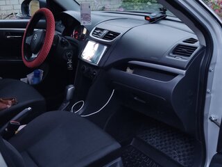 2011 Suzuki Swift IV, серебристый, 980000 рублей, вид 4