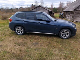 2010 BMW X1 18i I (E84), синий, 850000 рублей, вид 4