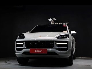 2026 Porsche Cayenne Electric Coupé IV, серебристый, 15685000 рублей, вид 3