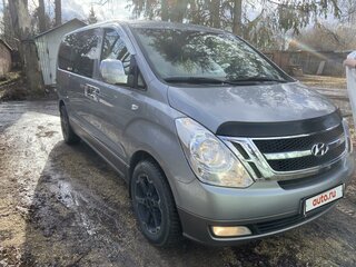 2011 Hyundai Grand Starex I, серебристый, 1800000 рублей, вид 3
