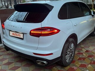 2016 Porsche Cayenne Diesel II Рестайлинг (958), белый, 4400000 рублей, вид 4