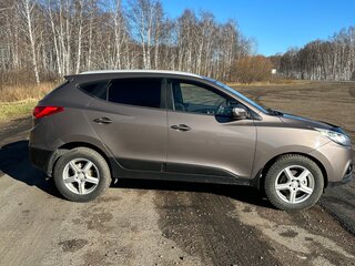2012 Hyundai ix35 I, коричневый, 1350000 рублей, вид 2