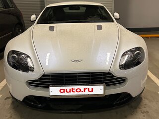 2011 Aston Martin V8 Vantage S III Рестайлинг, белый, 9950000 рублей, вид 1