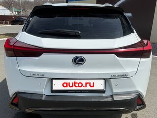 2020 Lexus UX 250h I, белый, 3700000 рублей, вид 4