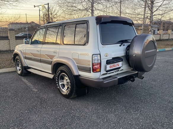 1997 Toyota Land Cruiser 80 Series Рестайлинг, белый, 2300000 рублей - вид 11