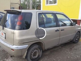 1997 Toyota Raum I, серый, 395000 рублей, вид 2