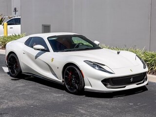 2022 Ferrari 812 GTS, белый, 39681301 рублей, вид 1