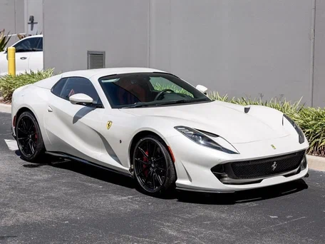 Ferrari 812