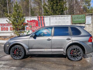 2008 Porsche Cayenne I Рестайлинг (957), серый, 1500000 рублей, вид 2