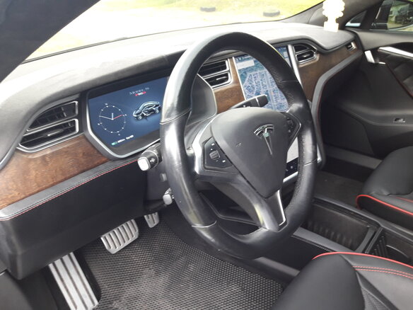 2016 Tesla Model S P90D I Рестайлинг, чёрный, 2800000 рублей - вид 8