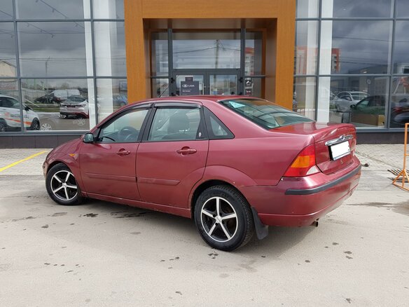2002 Ford Focus I Рестайлинг, красный - вид 6