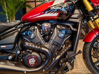 2025 Indian Scout, красный, 2550000 рублей, вид 4
