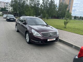2010 Nissan Teana II (J32), красный, 900000 рублей, вид 2