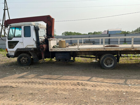 1993 Mitsubishi L-Series, белый, 1600000 рублей, вид 1