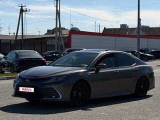 2021 Toyota Camry VIII (XV70) Рестайлинг, серый, 3045000 рублей, вид 4