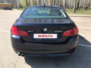 2013 BMW 5 серии 528i xDrive VI (F10/F11/F07), синий, 1350853 рублей, вид 4