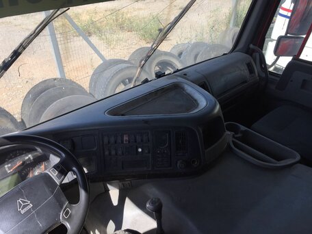 2006 Sinotruk Howo Прочие Кабины, пурпурный, 1400000 рублей, вид 5