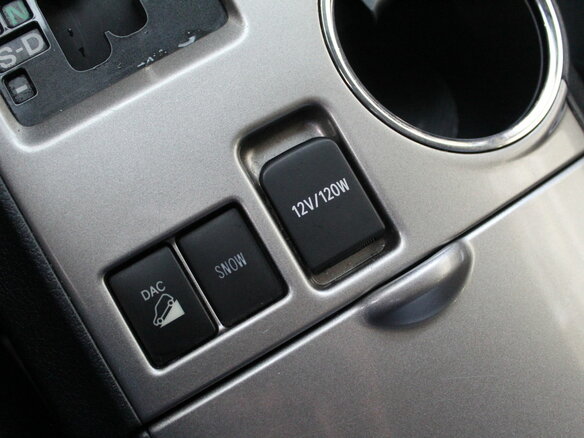 2013 Toyota Highlander II (XU40) Рестайлинг, белый - вид 15