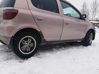1999 Toyota Vitz I (P10), розовый, 300000 рублей, вид 2