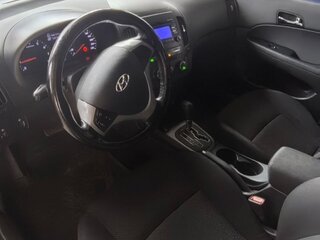 2011 Hyundai i30 I Рестайлинг, чёрный, 850000 рублей, вид 4