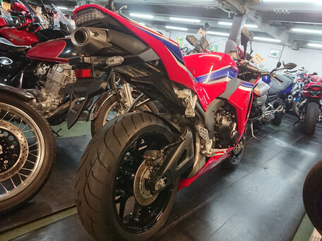 2021 Honda CBR 600RR, красный, 1200000 рублей, вид 3