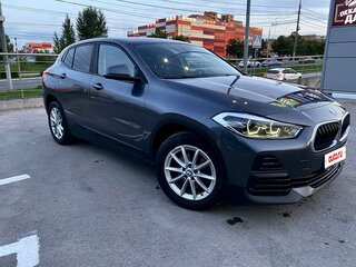 2020 BMW X2 sDrive18i I (F39), серый, 3500000 рублей, вид 4