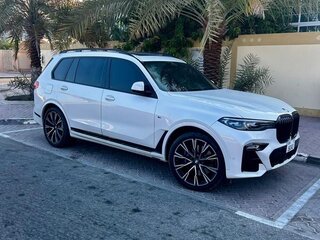 2019 BMW X7 40i I (G07), белый, 6700000 рублей, вид 2