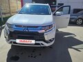 2022 Mitsubishi Outlander III Рестайлинг 3, белый, 3100000 рублей - вид 4