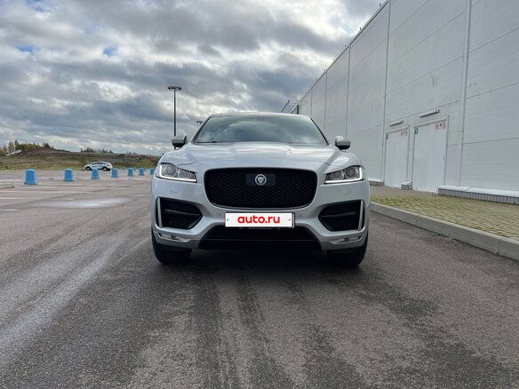 2019 Jaguar F-Pace I, серебристый, 3150000 рублей